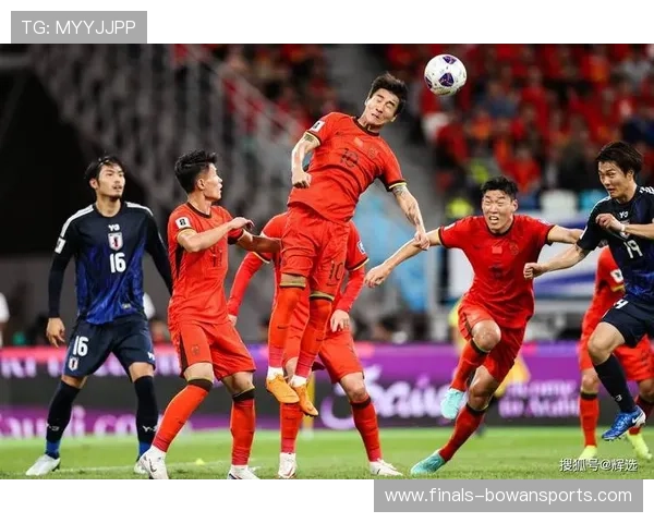 中国足球明星崛起之路 聚焦新一代球员的挑战与成就